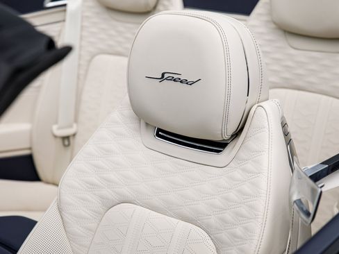 Certified 2025 Bentley Continental GT Speed AWD/4WD image 11