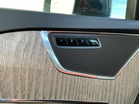 Certified 2023 Volvo XC90 B6 Plus w/ Protection Package image 14