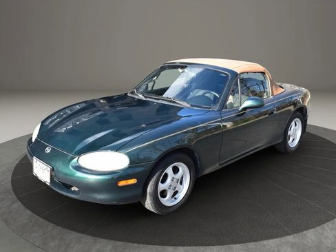 Used 1999 MAZDA MX-5 Miata image 9