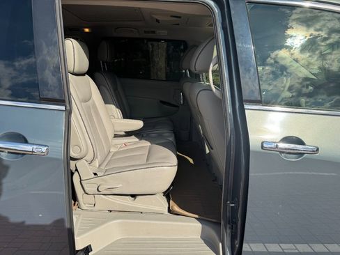 Used 2013 Nissan Quest LE image 13