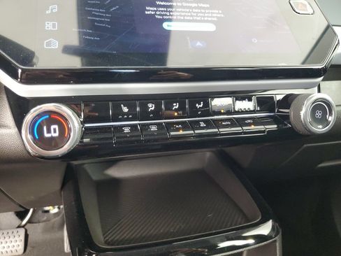 New 2027 Chevrolet Bolt LT w/ Comfort Package FWD image 19