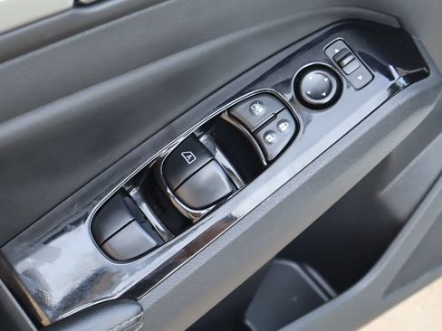 Used 2023 Nissan Altima 2.5 SV FWD image 20