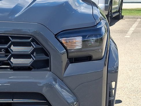 Used 2025 Toyota 4Runner TRD Sport Premium w/ Tow Technology Package AWD/4WD image 9