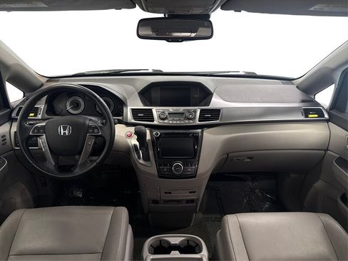 Used 2014 Honda Odyssey Touring image 24