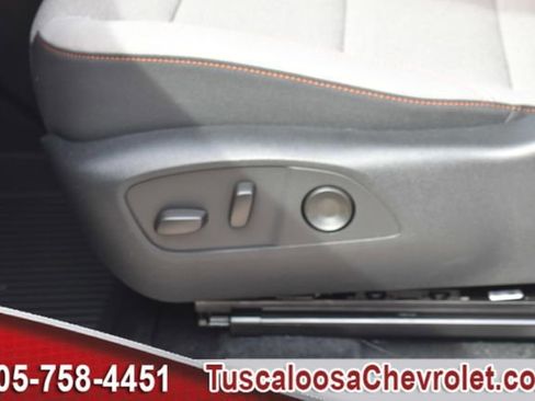 New 2026 Chevrolet Traverse LT w/ Driver Confidence Package image 16