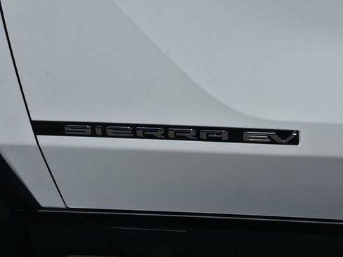 New 2026 GMC Sierra EV Elevation image 7