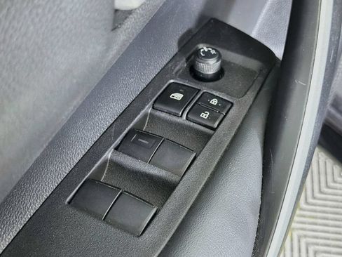 Used 2025 Toyota Corolla SE FWD image 20
