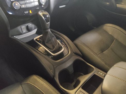 Used 2025 Nissan Sentra SV FWD image 26