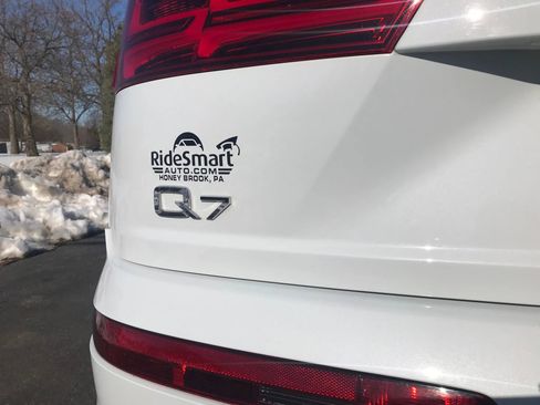 Used 2018 Audi Q7 3.0T Premium image 45