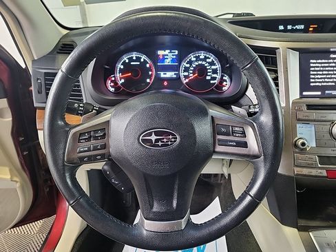 Used 2014 Subaru Outback 2.5i Limited image 12