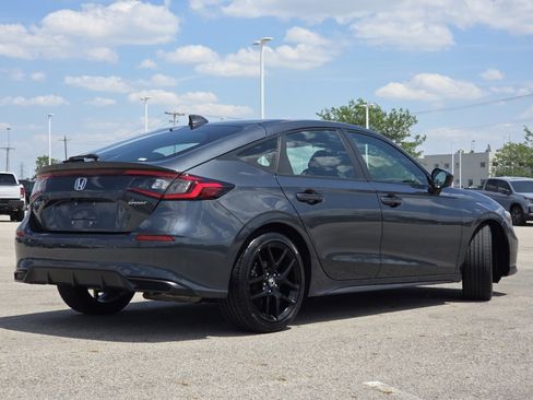 Used 2025 Honda Civic Sport image 15