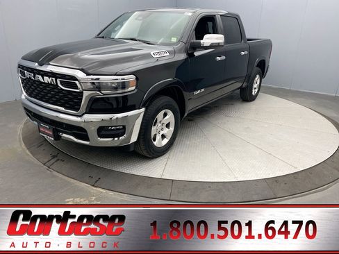 Used 2025 RAM 1500 Big Horn AWD/4WD image 1