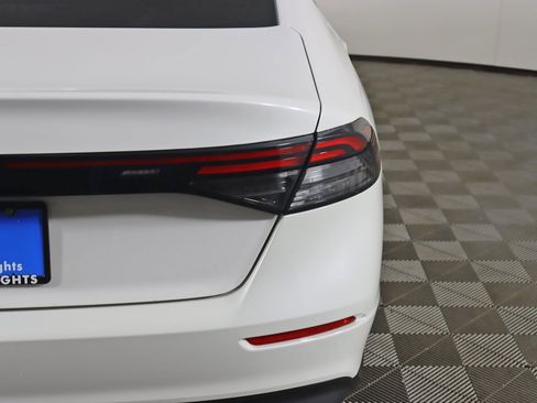 Used 2025 Honda Accord LX image 13