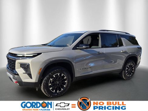 New 2026 Chevrolet Traverse Z71 w/ Enhanced Driving Package AWD/4WD image 1