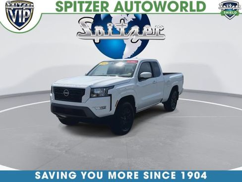 Used 2024 Nissan Frontier SV w/ SV Convenience Package AWD/4WD image 4