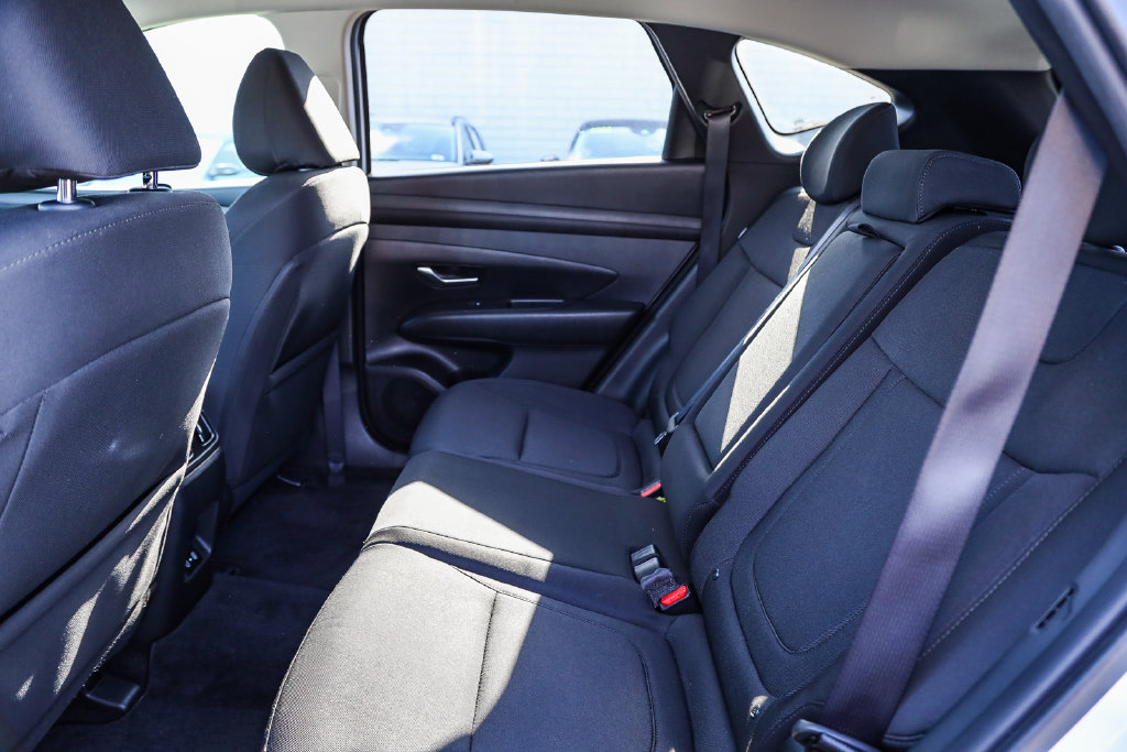 Used 2025 Hyundai Tucson SEL AWD/4WD image 16