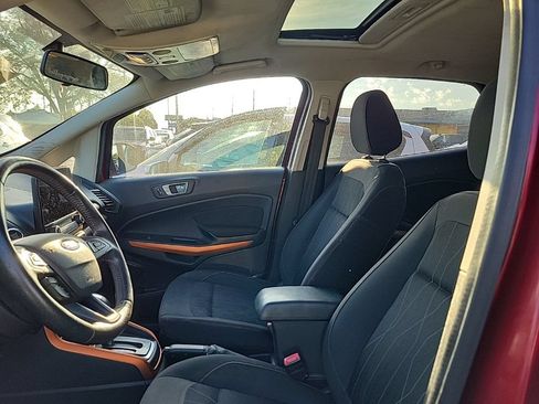 Used 2021 Ford EcoSport SE w/ SE Convenience Package FWD image 6