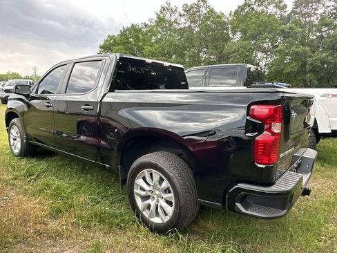 Used 2025 Chevrolet Silverado 1500 Custom RWD image 6