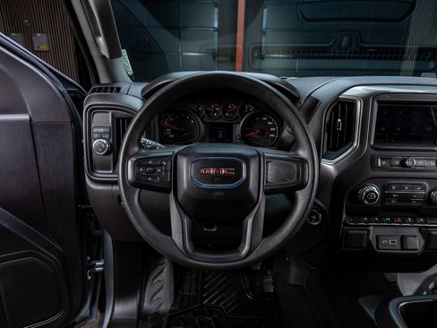 Used 2024 GMC Sierra 1500 Pro w/ Pro Value Package RWD image 17