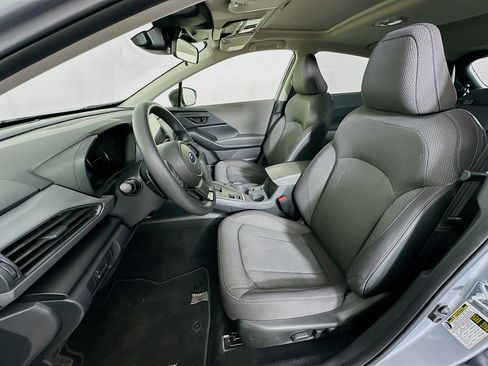 Used 2024 Subaru Crosstrek 2.0i Premium image 13