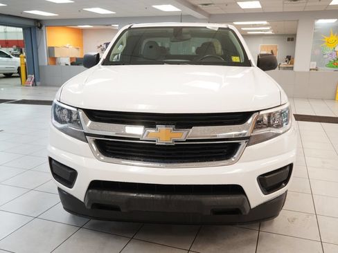 Used 2020 Chevrolet Colorado W/T w/ WT Convenience Package RWD image 13