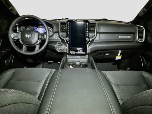 New 2026 RAM 1500 Big Horn AWD/4WD image 7