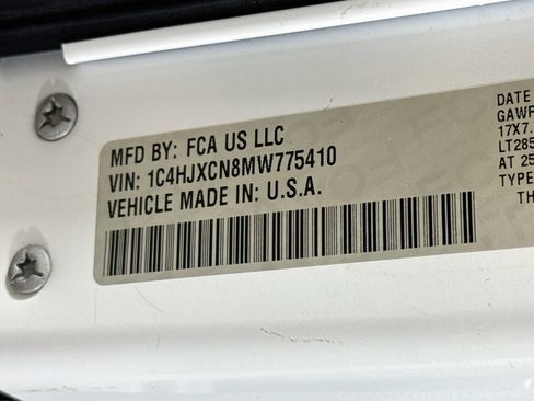 Used 2021 Jeep Wrangler Rubicon AWD/4WD image 33