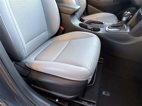 Used 2021 Hyundai Kona Ultimate w/ Cargo Package image 11