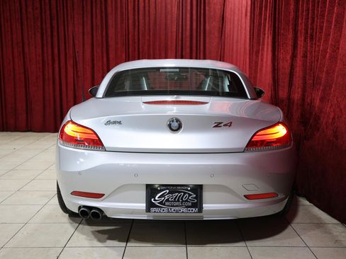 Used 2016 BMW Z4 sDrive28i RWD image 12