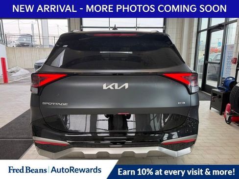 Used 2025 Kia Sportage SX Prestige image 6