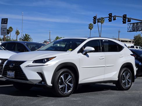 Certified 2021 Lexus NX 300 AWD w/ Premium Package image 8