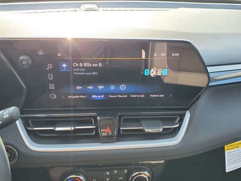 Certified 2024 Chevrolet TrailBlazer LT w/ LT Cold Weather Package FWD image 27
