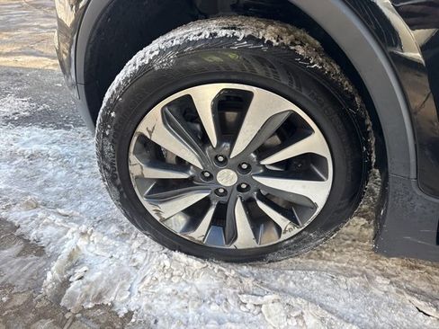 Used 2022 Buick Encore Preferred w/ Safety Package image 10