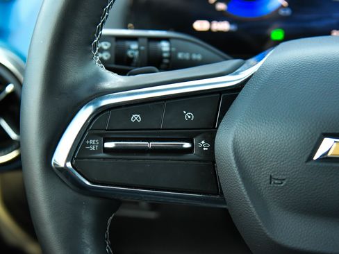 Used 2024 Chevrolet Equinox EV LT w/ LPO, Trailering Package image 38