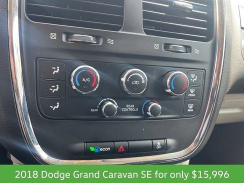 Used 2018 Dodge Grand Caravan SE w/ UConnect Hands-Free Group FWD image 18