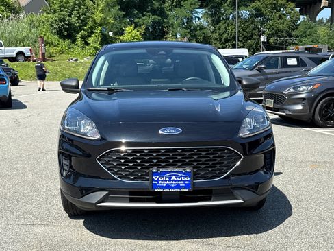 Certified 2022 Ford Escape SE w/ Cold Weather Package FWD image 2
