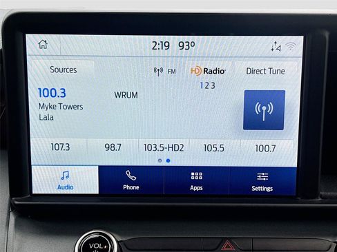 Used 2022 Ford Maverick Lariat w/ Lariat Luxury Package FWD image 10