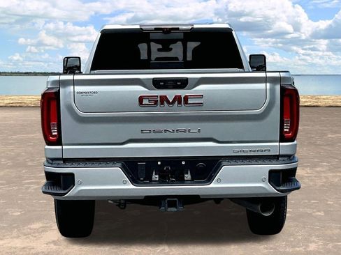 Used 2020 GMC Sierra 2500 Denali w/ Denali Ultimate Package AWD/4WD image 7