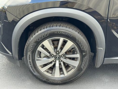 Used 2024 Nissan Pathfinder SL image 56