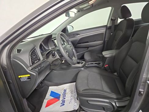 Used 2018 Hyundai Elantra SEL w/ Cargo Package image 12