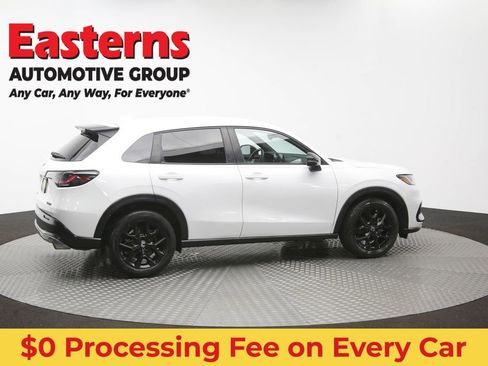 Used 2023 Honda HR-V Sport image 42