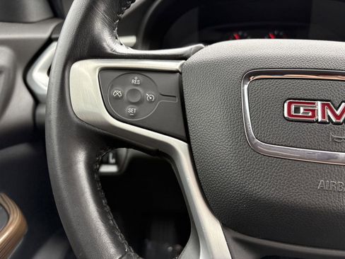 Used 2019 GMC Acadia SLE FWD image 10