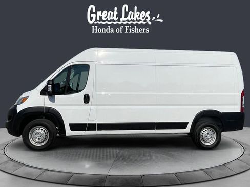 Used 2026 RAM ProMaster 2500 w/ Convenience Group FWD image 2