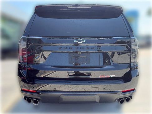 Used 2025 Chevrolet Suburban RST w/ Comfort Package RWD image 4