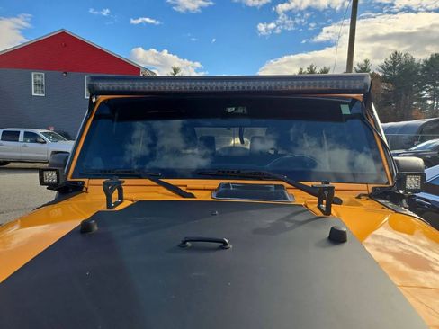 Used 2012 Jeep Wrangler Sport image 24