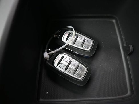 New 2026 Chrysler Pacifica Select image 24