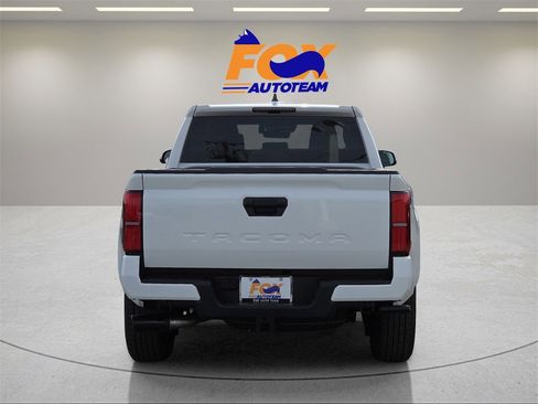 New 2026 Toyota Tacoma TRD Sport image 4