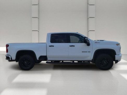 Used 2023 Chevrolet Silverado 2500 LTZ w/ LTZ Plus Package AWD/4WD image 4