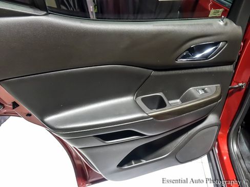 Used 2019 GMC Acadia SLT image 28