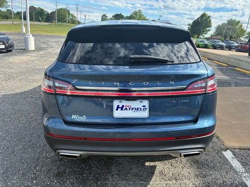 Used 2019 Lincoln Nautilus Reserve AWD/4WD image 9